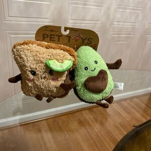 Beautiful Giftable Tost And Avocado Set Of 2 Dog Toy Toy Clinker &  Squeaker.